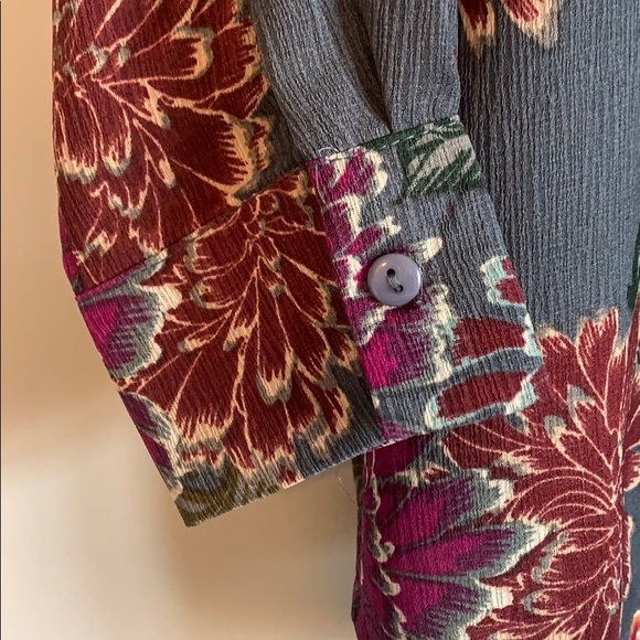 Woman’s Wrap Top - Emelia (Nordstrom) - Picture 2 of 5